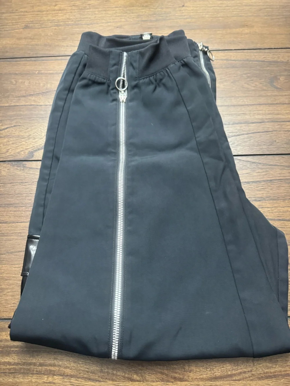 Nike black performance